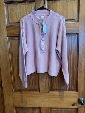 Women's Crewneck Button-Front Sweater - Dusty Pink